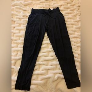 Express Ankle Mid Rise Dress Pants, Size S, Bkack